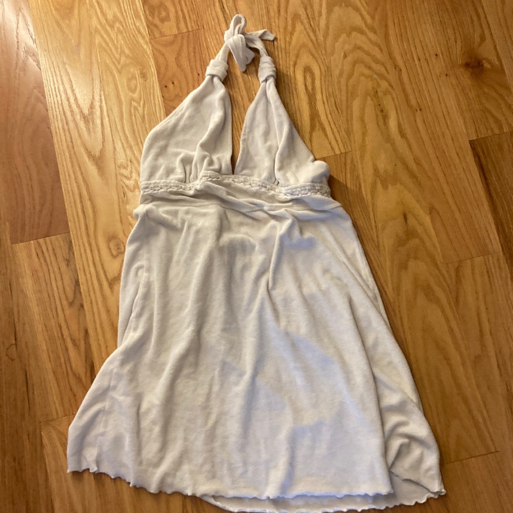 THE CUTEST halter top with adjustable ties. Tag says XL but it could fit M-XL